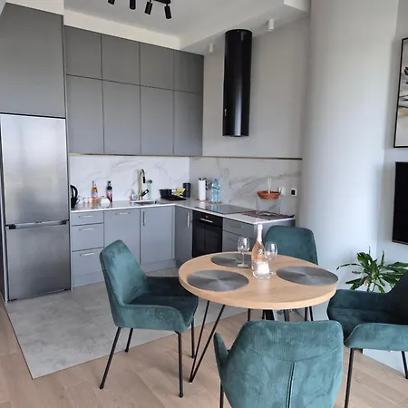 Hanza Tower Prestige Skyline 13th Floor With Balcony Apartamento *