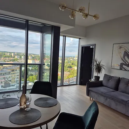 Appartement Hanza Tower Prestige Skyline 13th Floor With Balcony *
