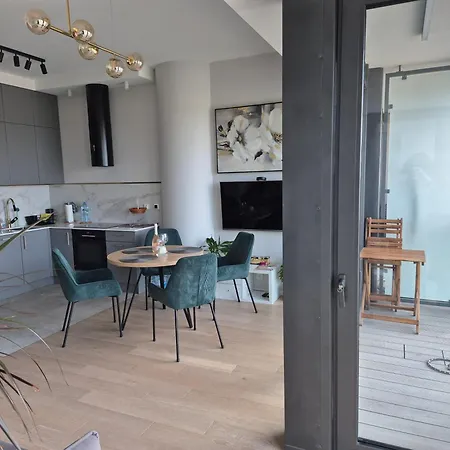 Hanza Tower Prestige Skyline 13th Floor With Balcony Apartamento Estetino