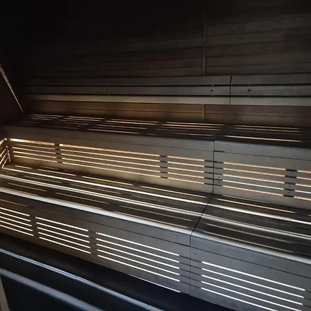 Apartment Hanza Tower Prestige Skyline 13th Floor With Balcony *