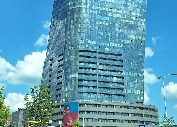 Apartment Hanza Tower Prestige Skyline 13th Floor With Balcony