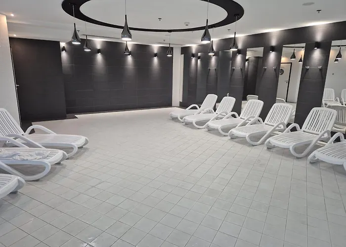 Hanza Tower Prestige Skyline 13th Floor With Balcony Apartment